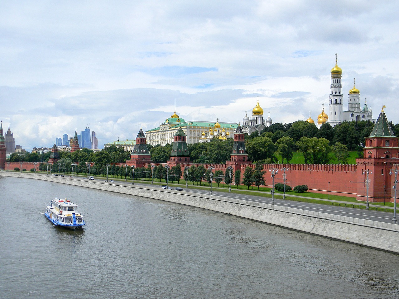 Доклад по теме Путешествие по Москве-реке